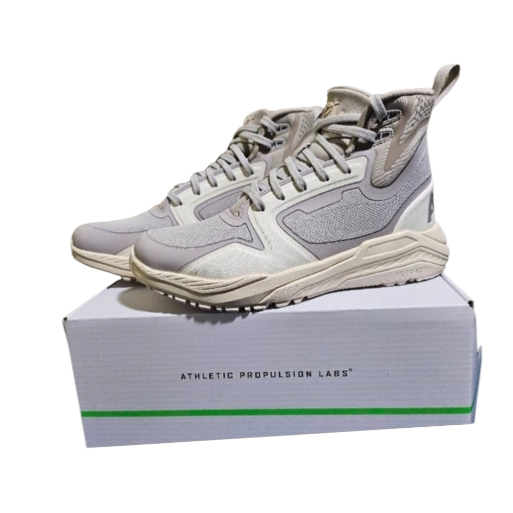 NEW APL Techloom Defender Boots Women 6.5 Athletic Propulsion Labs
